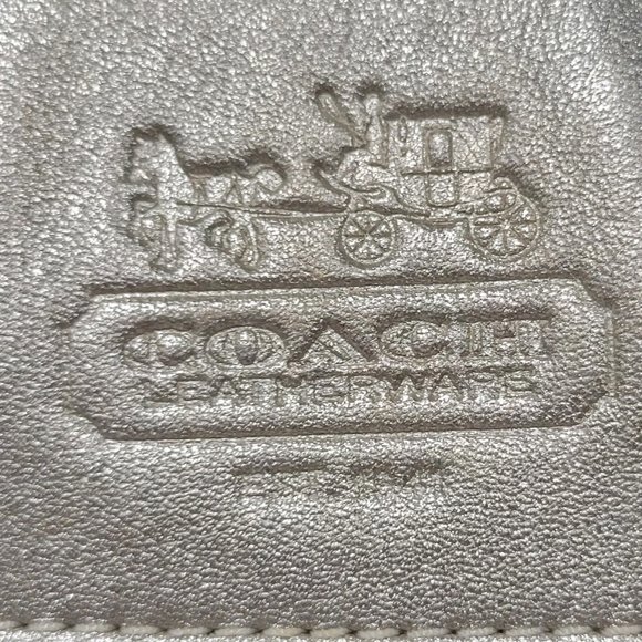 Coach Zoe Silver Cream Gray Metallic Purse 13671 Leather - Picture 5 of 6